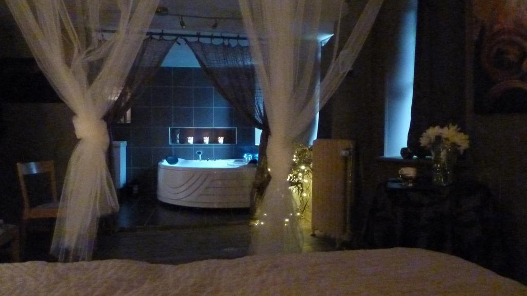 מאלמדי Francorchamps Guest House, Chambres Avec Ou Sans Jacuzzi חדר תמונה